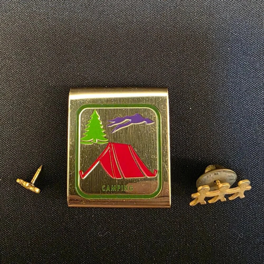 Lot Of Vintage Boy Scouts Pins And belt slide